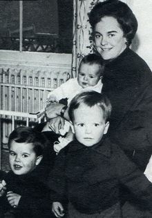 Suzanne and her three boys